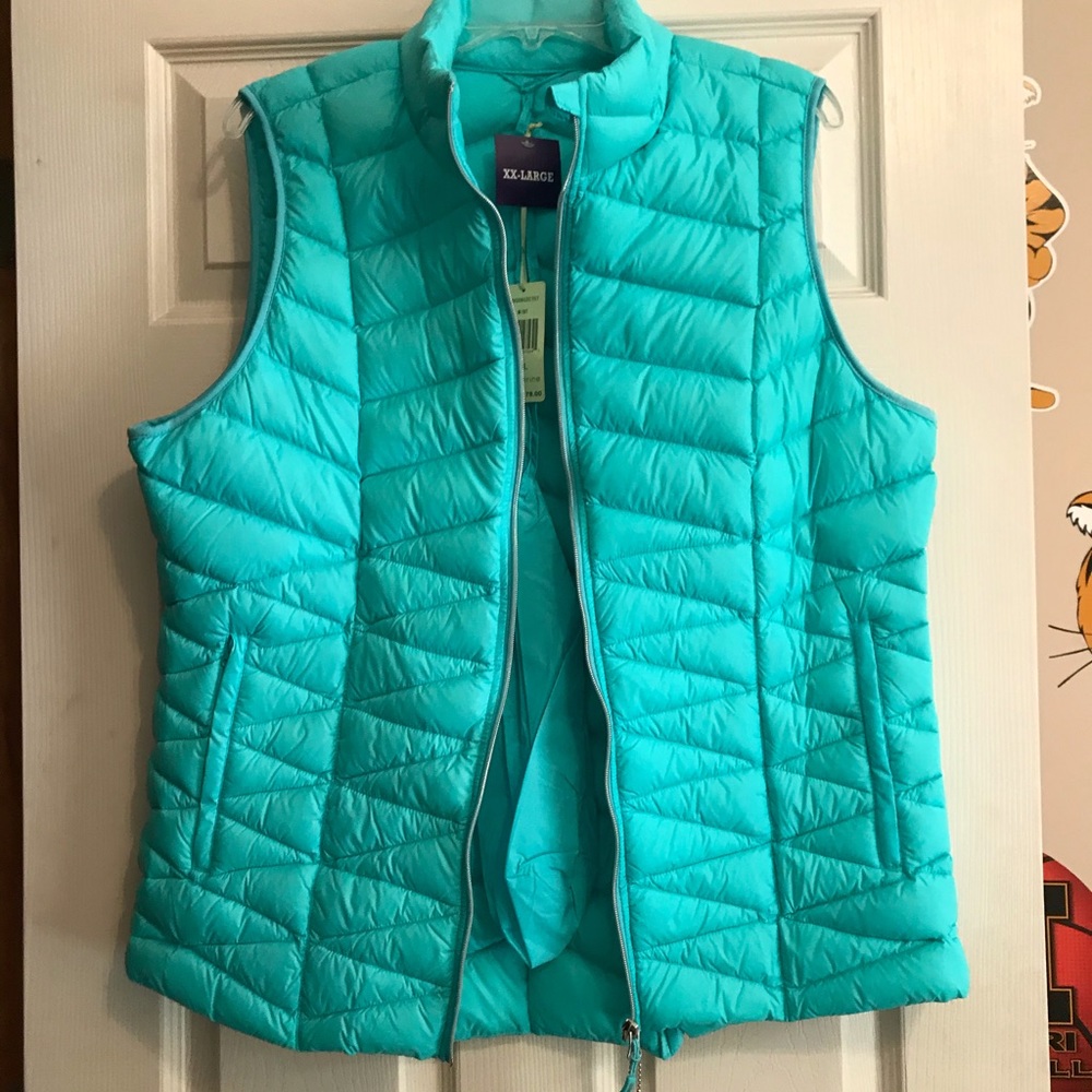 NWT Puffer vest